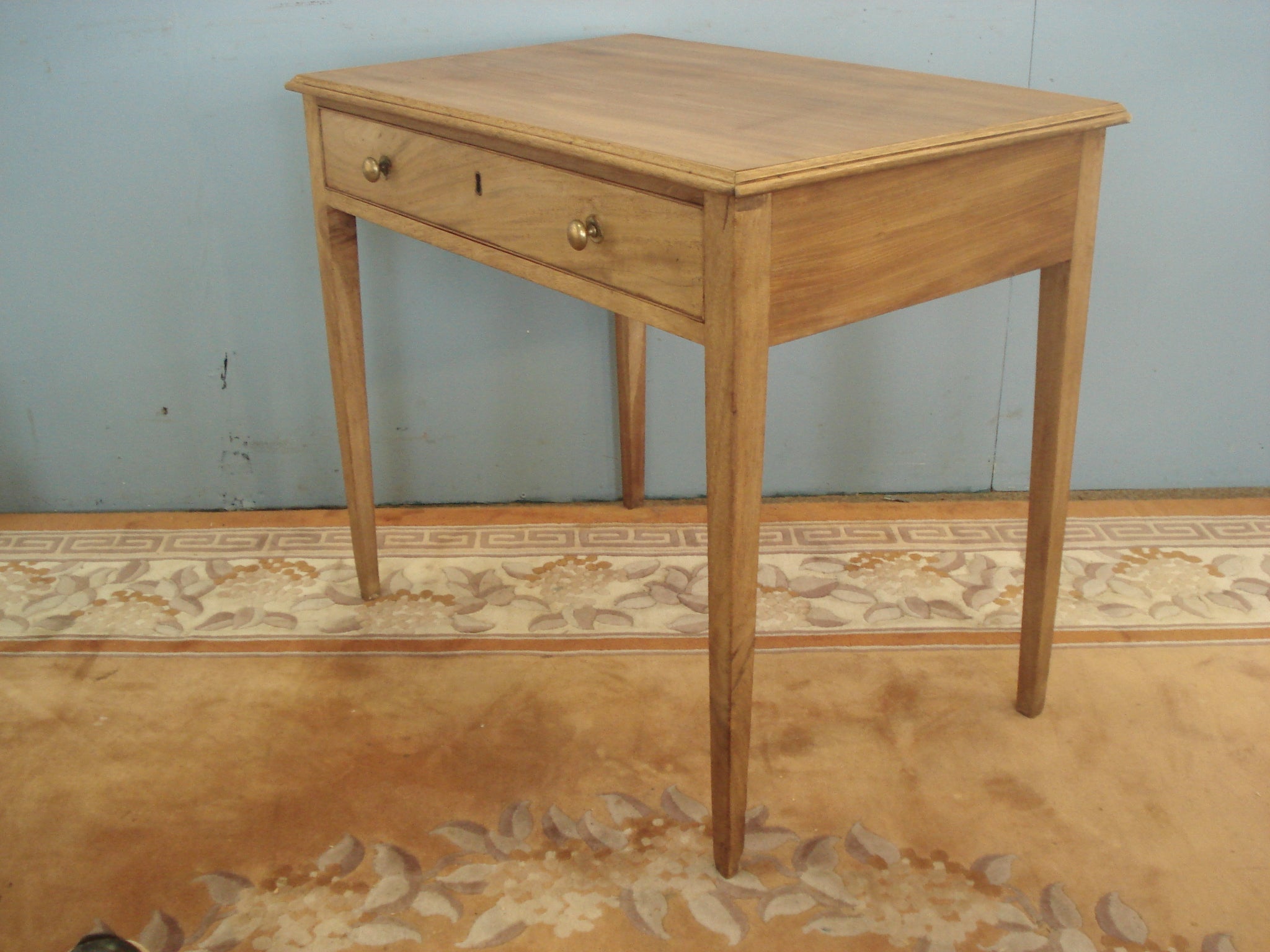 Single drawer Victorian side table standing on straight tapering legs