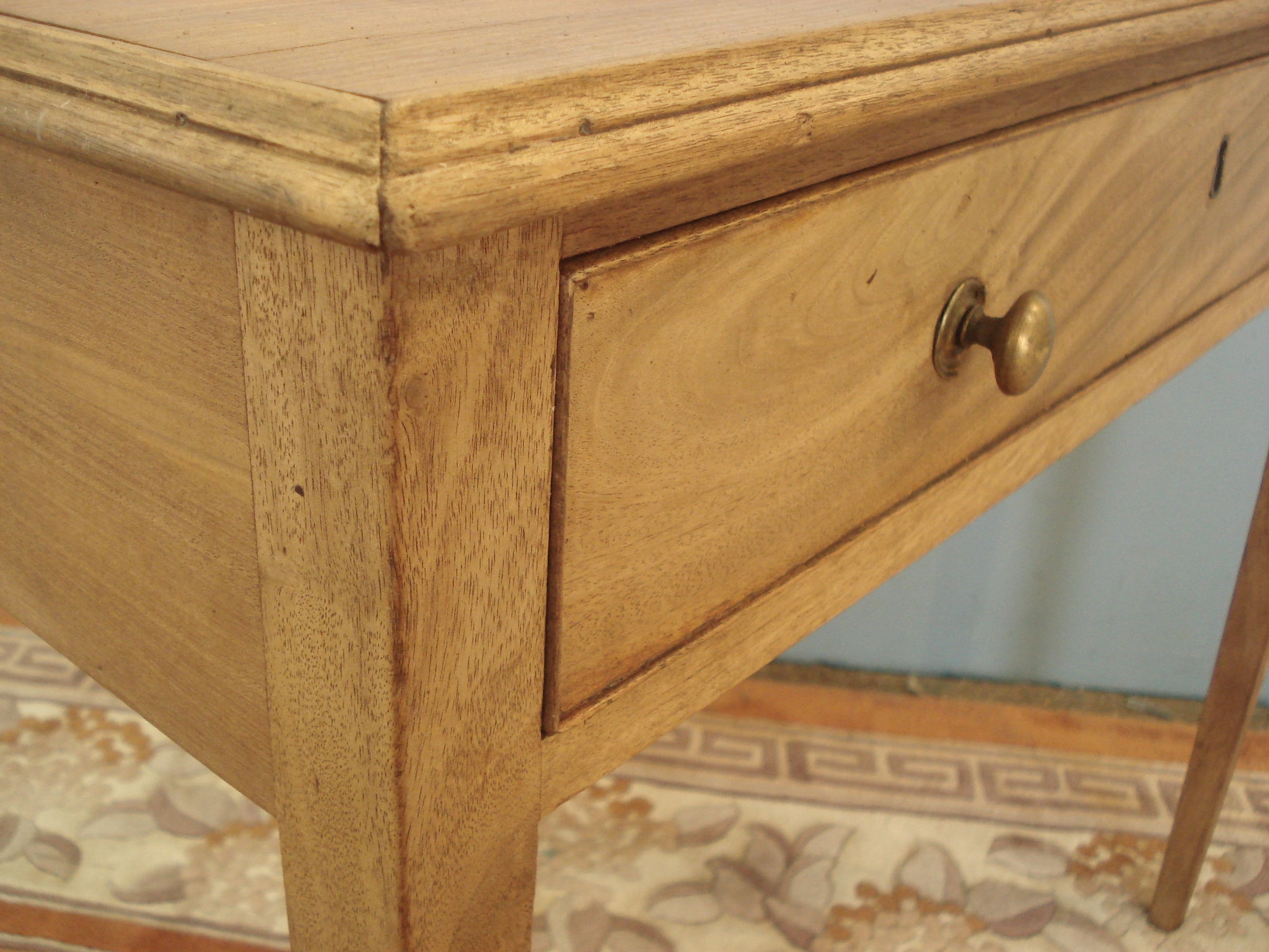 Single drawer Victorian side table standing on straight tapering legs