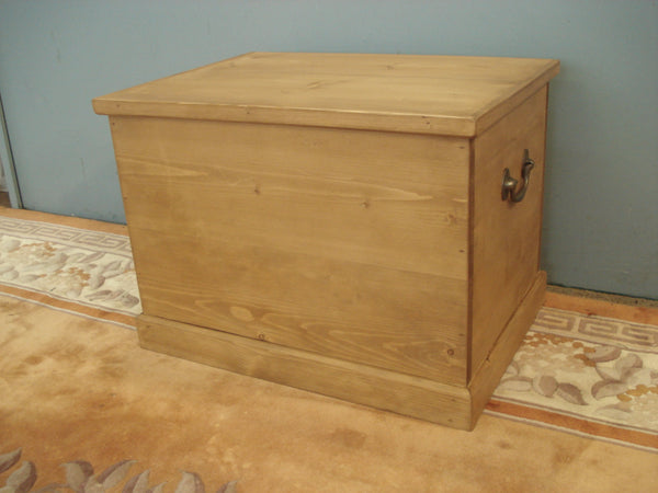 Smaller  Honey pine blanket chest - We make to measure.